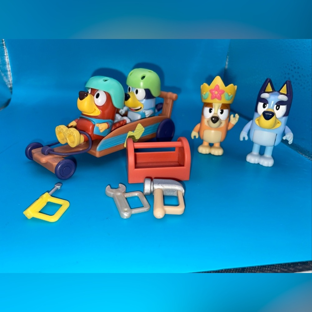 Bluey Go-Kart & Queens Bingo Playset Bundle